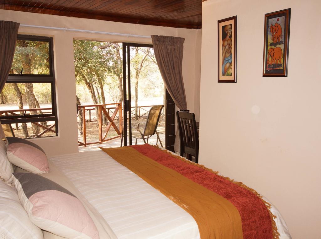 Kruger River Holiday Home Marloth Park Exterior photo